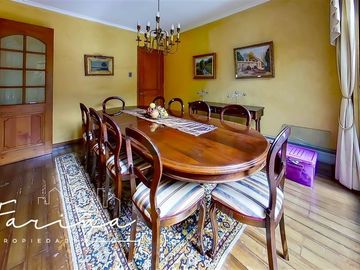 Casa en Venta en Valenzuela Puelma Cercano a Padre Hutado