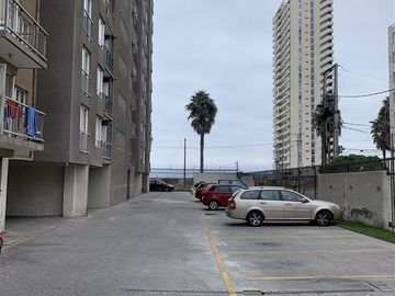 Departamento en Venta en Maipú 402