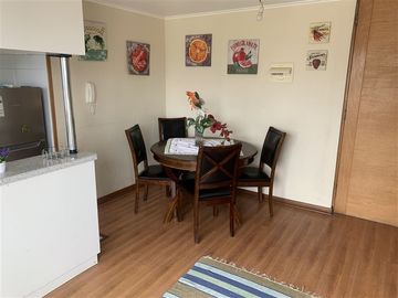 Departamento en Venta en Maipú 402