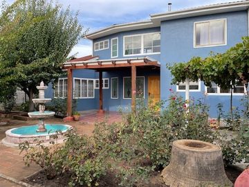 Casa en Venta en Punta Arenas casi al llegar a calle Constitución