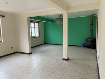 Casa en Venta en Punta Arenas casi al llegar a calle Constitución