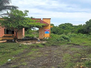 En venta terreno cerca de la playa en El Morro, Alto Lucero