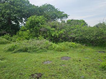 En venta terreno cerca de la playa en El Morro, Alto Lucero