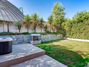 Maravillosa casa en venta, en el mejor sector de Peñalolén.