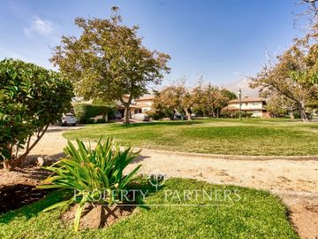 Venta de hermosa y amplia casa en Condominio Ensenada, Peñalolén.