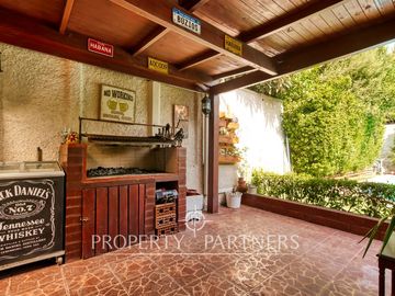 Venta de hermosa y amplia casa en Condominio Ensenada, Peñalolén.