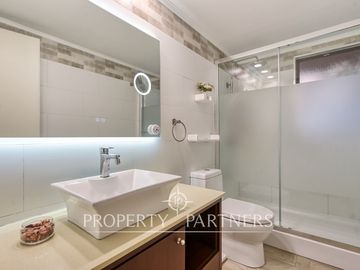 Venta de Hermosa casa en Condominio de Peñalolén