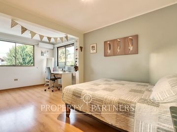 Venta de Hermosa casa en Condominio de Peñalolén