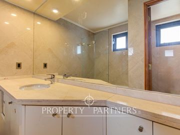 Moderno Duplex Barrio El Golf 4D. Quincho privado