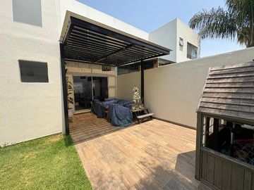 Casa en Renta, Punta Esmeralda
