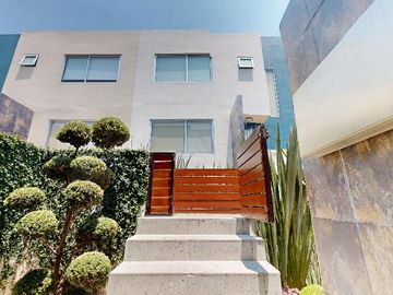 Casa en Renta, Punta Esmeralda