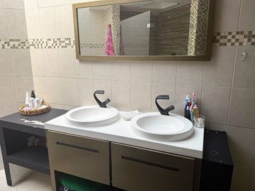 Funcional y hermosa casa en Venta en Privada en Parques de la Herradura