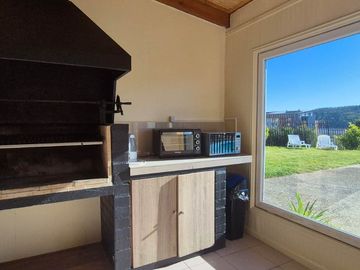 Isla Teja, Mirador del Santuario, Condominio