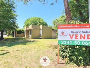 En Muy Buena Ubicacion | Esquina | Casa en Venta 2 Dorm. | Gral Belgrano