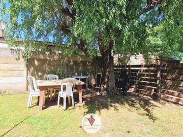 En Muy Buena Ubicacion | Esquina | Casa en Venta 2 Dorm. | Gral Belgrano