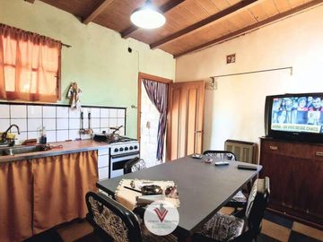 En Muy Buena Ubicacion | Esquina | Casa en Venta 2 Dorm. | Gral Belgrano