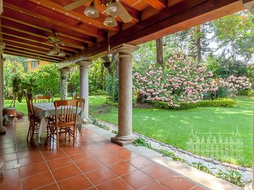 CASA DEL ZAPOTE