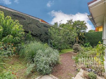 CASA BOTANICUS