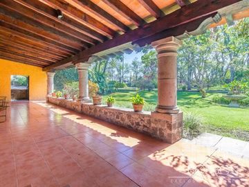 VILLA CASTELLO