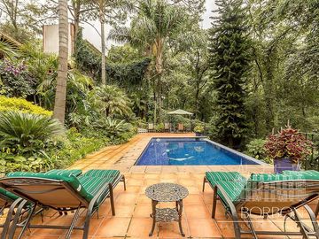 CASA DEL BOSQUE