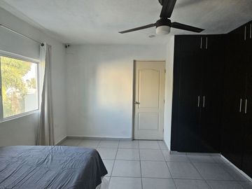 Casa en Venta sobre Avenida Principal – Ciudad Caucel