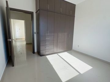 CASA EN VENTA HACIENDA AGUA CALIENTE 4 RECAMARAS