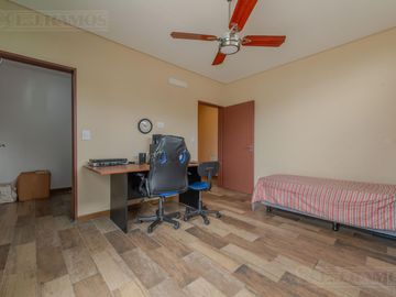 Casa en  alquiler en el Barrio Vistas Puertos Escobar