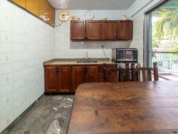 Venta- PH 3 ambientes, patio, terraza, local y cochera cub- Villa Libertad