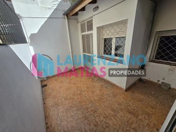 PH 3 AMBIENTES CON PATIO, SIN EXPENSAS - AGRONOMIA