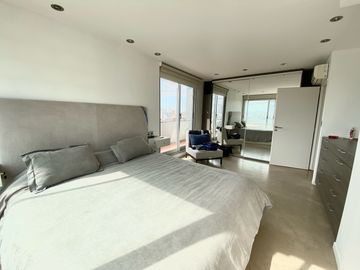 Departamento 4 ambientes con 2 cocheras en venta- Palermo