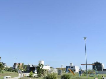 VENTA| LOTE en DOCTA URBANIZACIÓN INTELIGENTE
