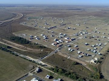 VENTA| LOTE en DOCTA URBANIZACIÓN INTELIGENTE