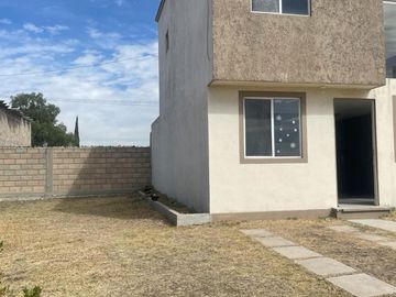Casa en Venta, La Loma, 3 Recámaras.