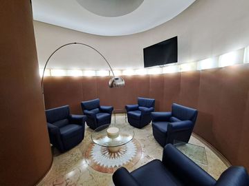 Oficina en Venta o Renta, Bosques de las Lomas, 25 m2