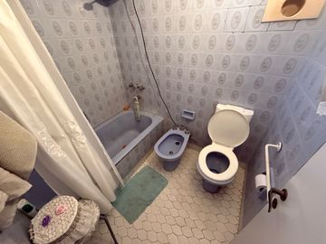 VENTA CHALET 3 DORMITORIOS EN ROLDAN