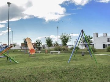 VENTA| LOTE en DOCTA URBANIZACIÓN INTELIGENTE