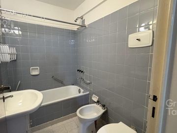 Venta Departamento en Balvanera, monoambiente, bajas expensas apto