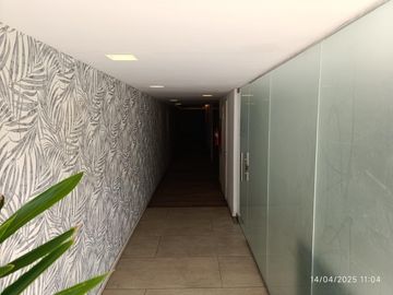 Departamento de dos ambientes con cochera cubierta-Ituzaingo Norte