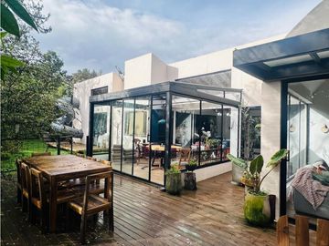 Venta de Hermosa Casa en El Retiro Sector Los Salados Naturaleza