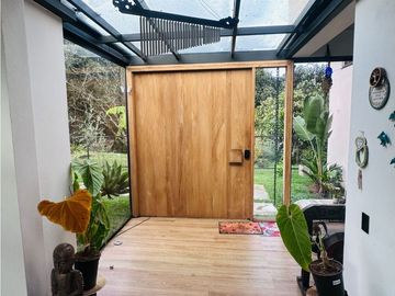 Venta de Hermosa Casa en El Retiro Sector Los Salados Naturaleza