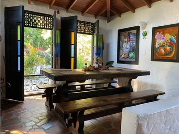 Casa Finca en San Félix cerca de Medellín y San Pedro de los Milagros