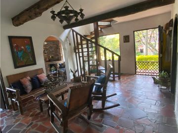 Casa Finca en San Félix cerca de Medellín y San Pedro de los Milagros