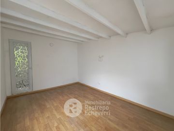 Casa en arriendo, barrio La Camelia, Manizales