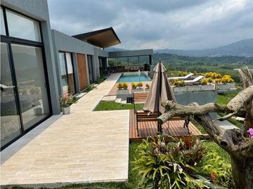 VENDO CASA CAMPESTRE SECTOR CERRITOS