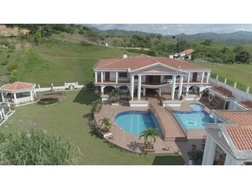 VENDO CASA CAMPESTRE SECTOR CERRITOS