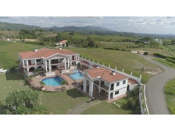 VENDO CASA CAMPESTRE SECTOR CERRITOS