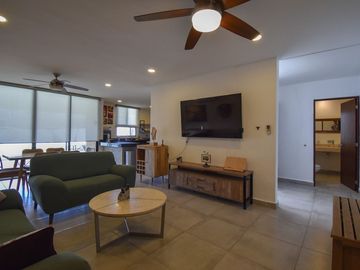 Casa de 4 Rec. Amueblada en Privada Palta en Cholul, Mérida Yucatán.