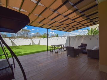 Casa de 4 Rec. Amueblada en Privada Palta en Cholul, Mérida Yucatán.