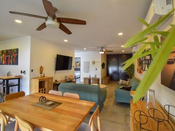 Casa de 4 Rec. Amueblada en Privada Palta en Cholul, Mérida Yucatán.