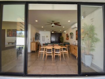 Casa de 4 Rec. Amueblada en Privada Palta en Cholul, Mérida Yucatán.